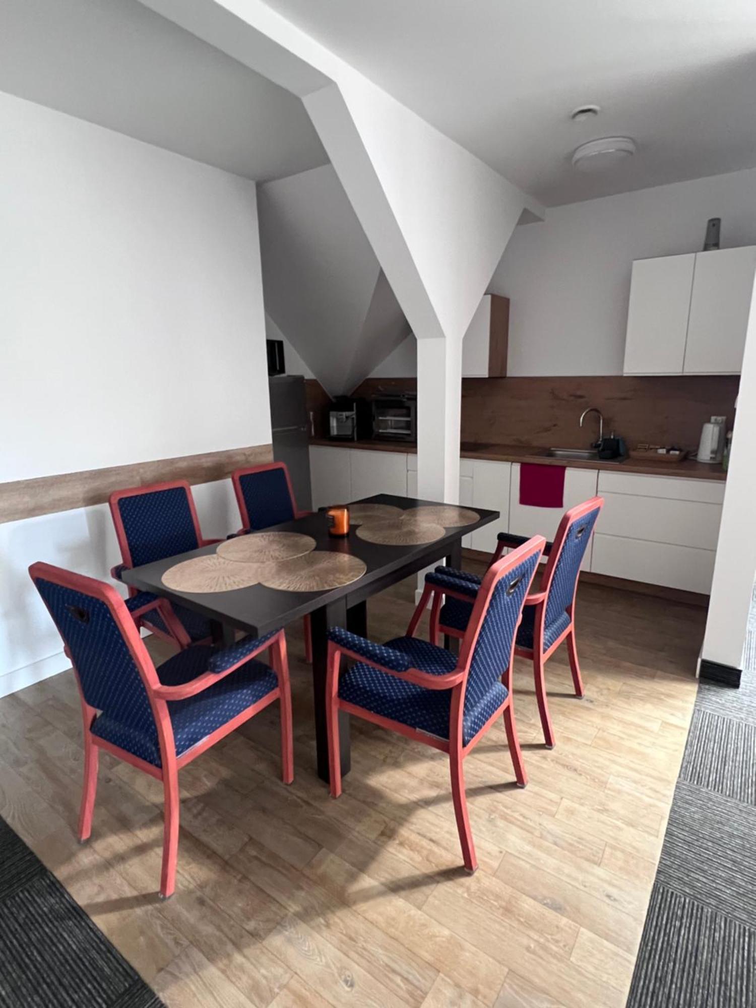 ילנייה גורה Apartamenty Divemed מראה חיצוני תמונה